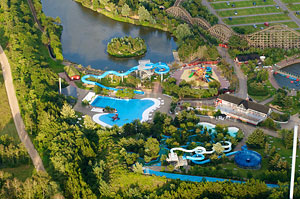 Aquapark i F�rup Sommerland. Copyright Steen Lee Christensen/ Aalborg Luftfoto.