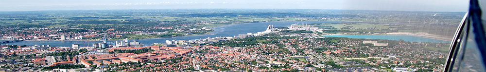 Et view over Aalborg. Copyright Steen Lee Christensen/ Aalborg Luftfoto.