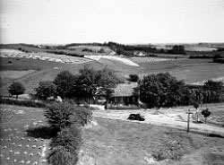 Et ældre billede fra det tidligere Aalborg Luftfoto. Dolevej i Glamsbjerg, Fyn. Fra 1950