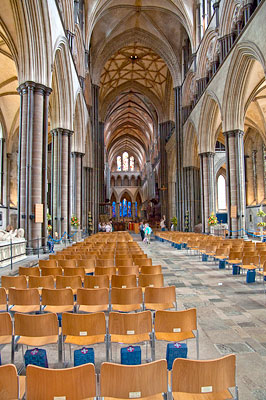 Interieur af Salisbury Cathedral, England. Copyright Steen Lee Christensen/ Aalborg Luftfoto.